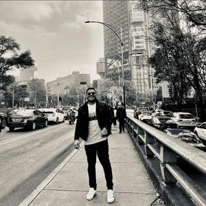 Meet your Posher, Leonardo